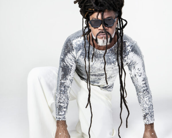 Carlinhos Brown retorna com o ‘Sarau du Brown’